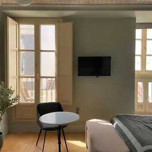 cozy-studio-in-the-historical-center.es-andalucia.com/
